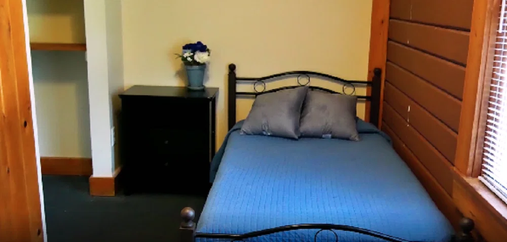 HOMEWOOD LODGE
