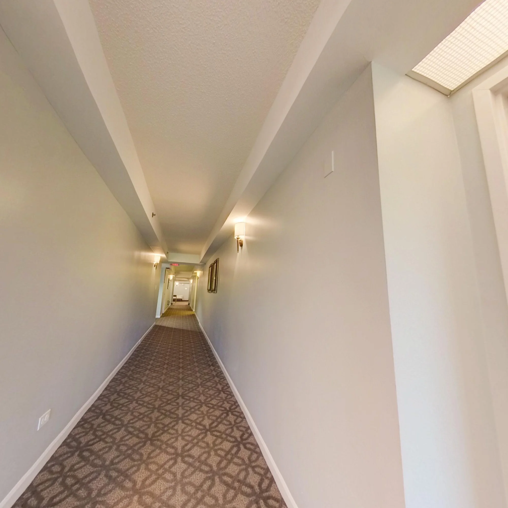 Lincolnwood Place