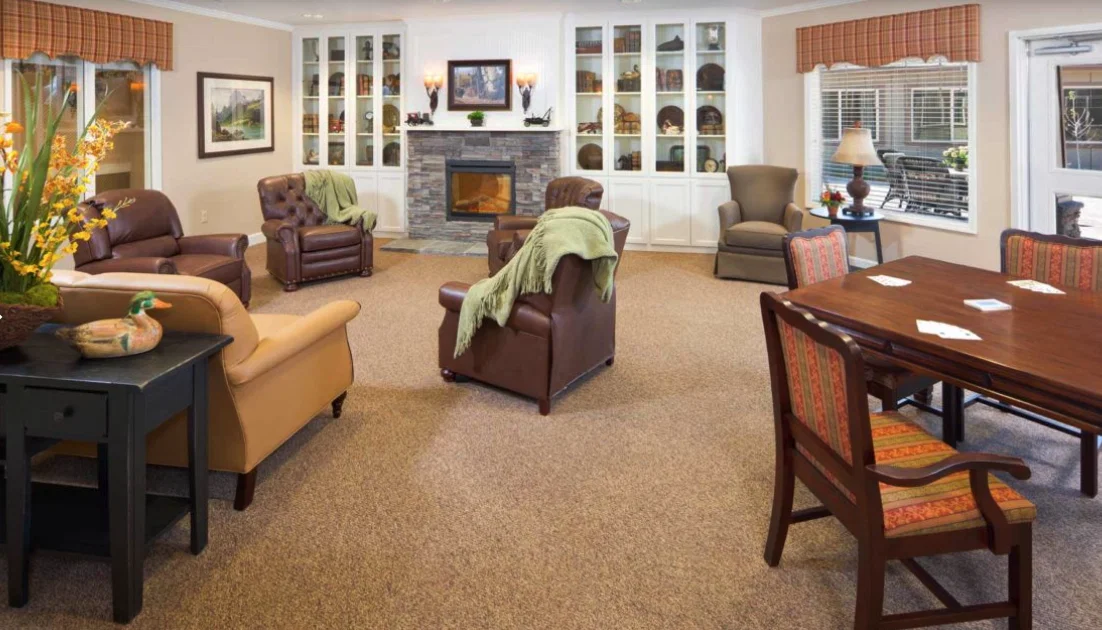 MAPLE GLEN MEMORY CARE