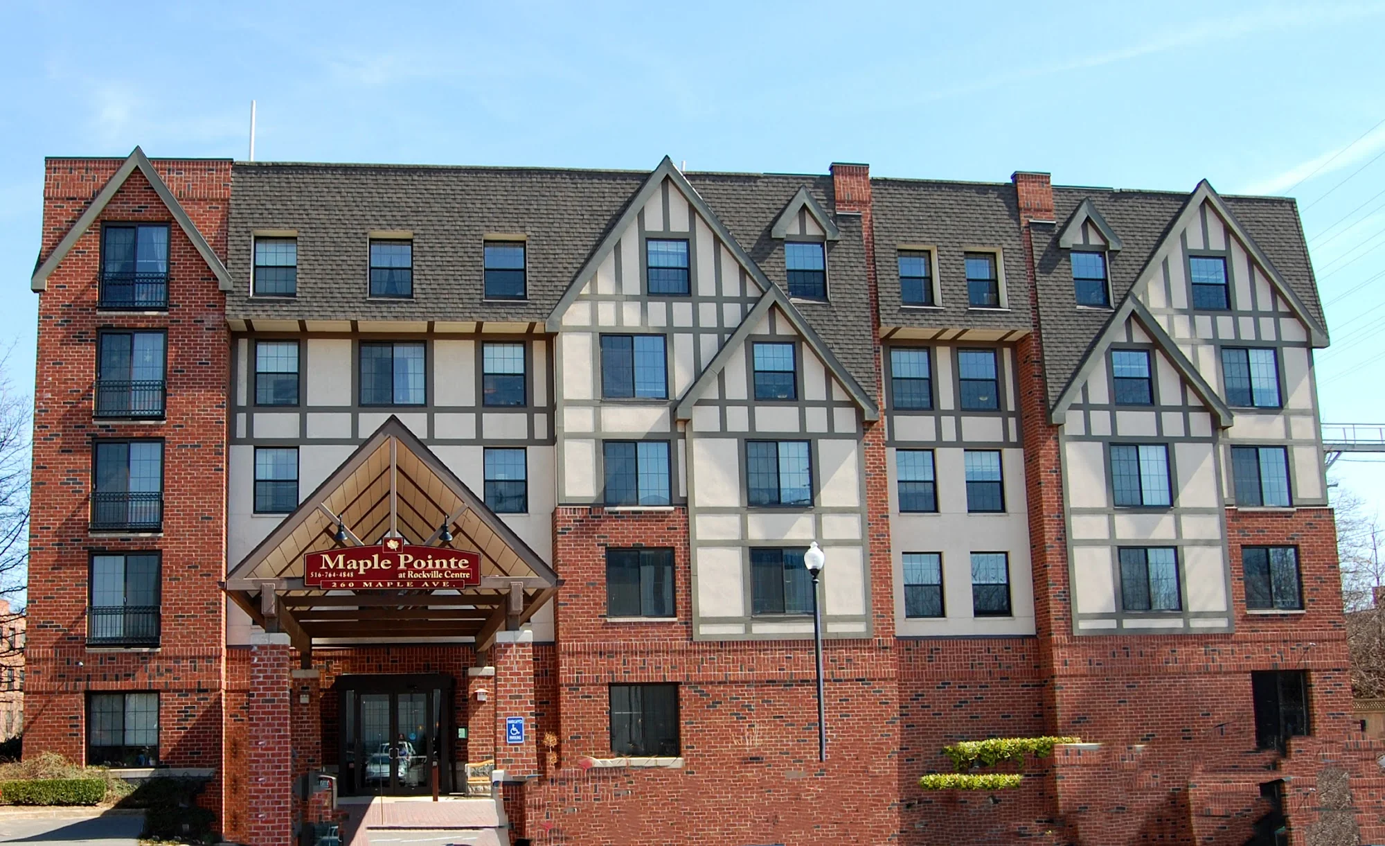 Maple Pointe Senior Living