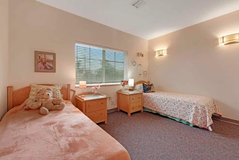 MEMORY CARE AT THE LODGES