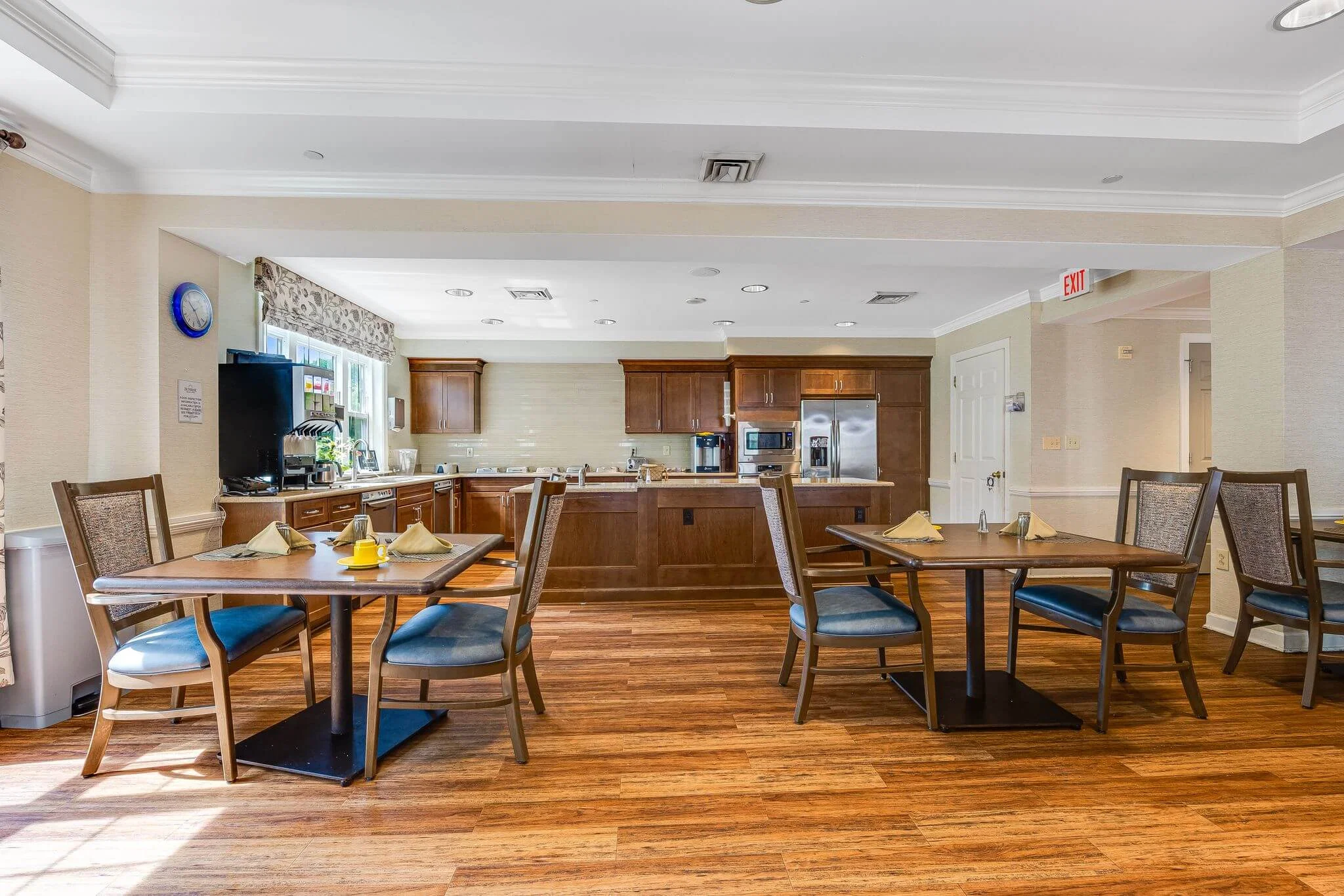 MONARCH BASKING RIDGE