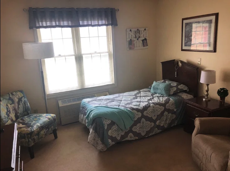 MOUNTAIN MEMORIES ASSISTED LIVING & MEMORY CARE