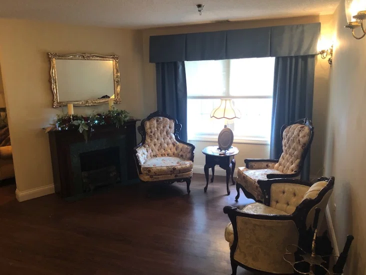 MOUNTAIN MEMORIES ASSISTED LIVING & MEMORY CARE
