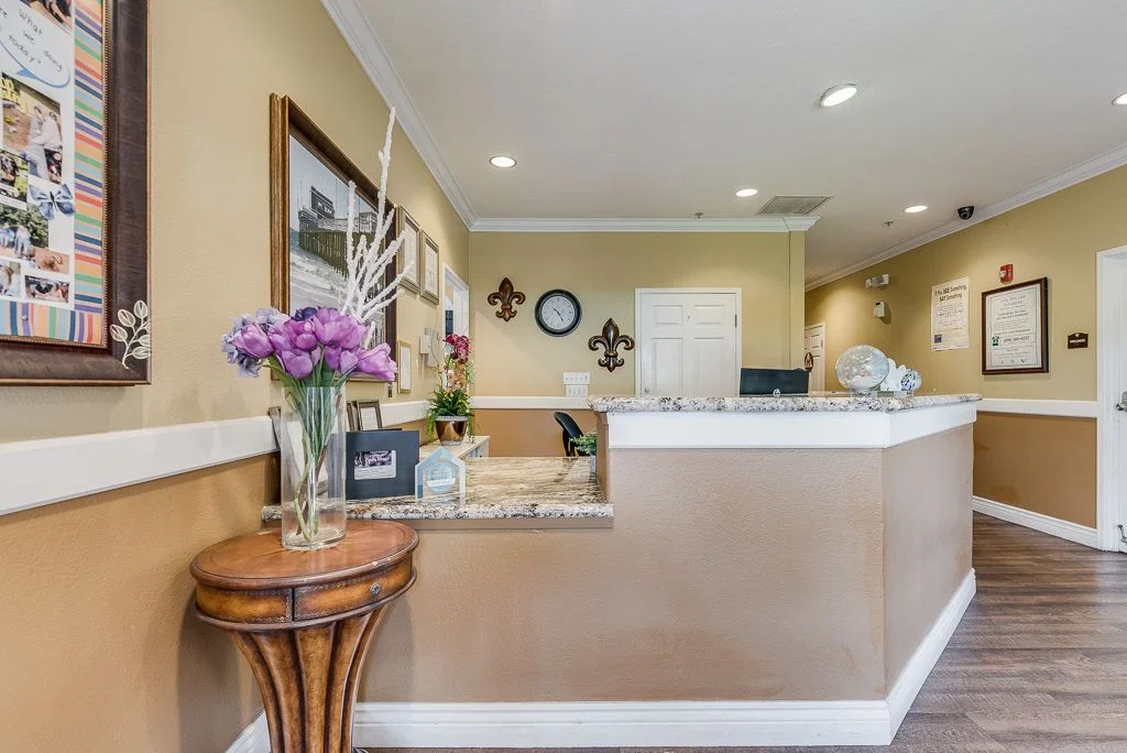 Newport Mesa Senior Living - Memory Care photo
