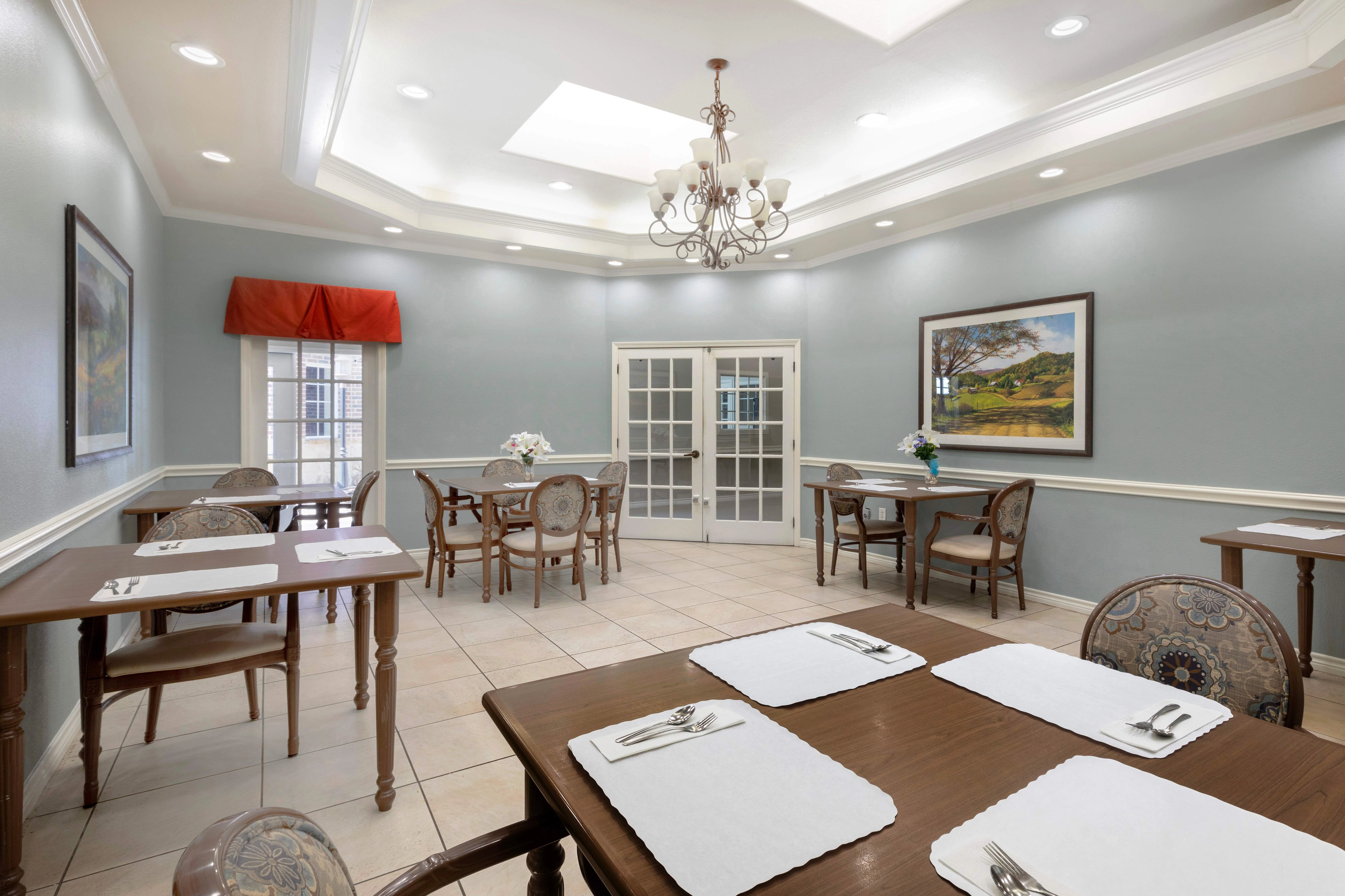 OAK RIDGE ALZHEIMER’S SPECIAL CARE CENTER