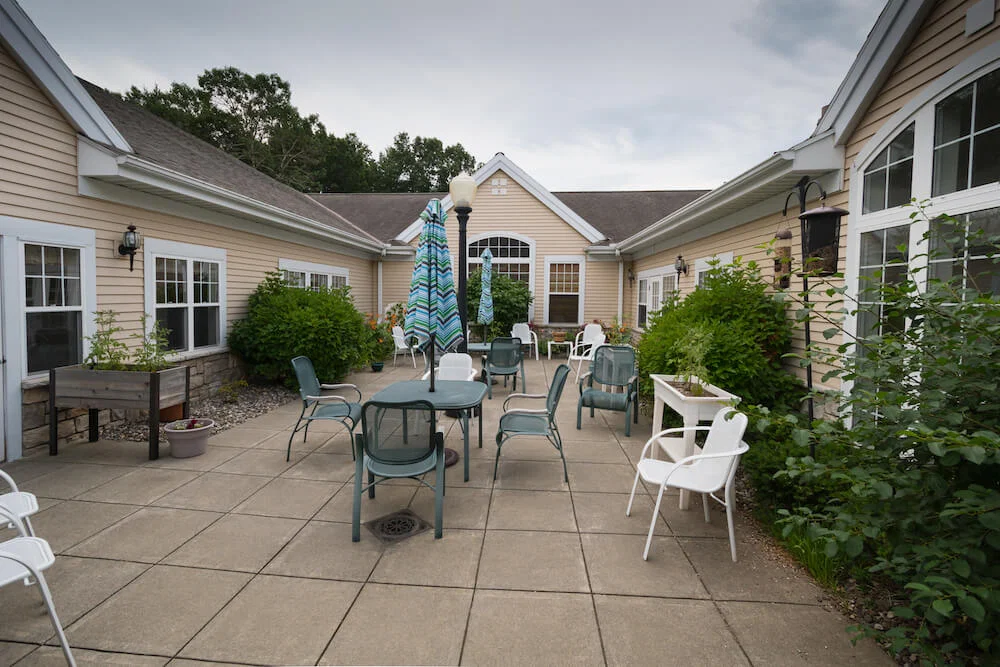 PEREGRINE SENIOR LIVING AT CLIFTON PARK