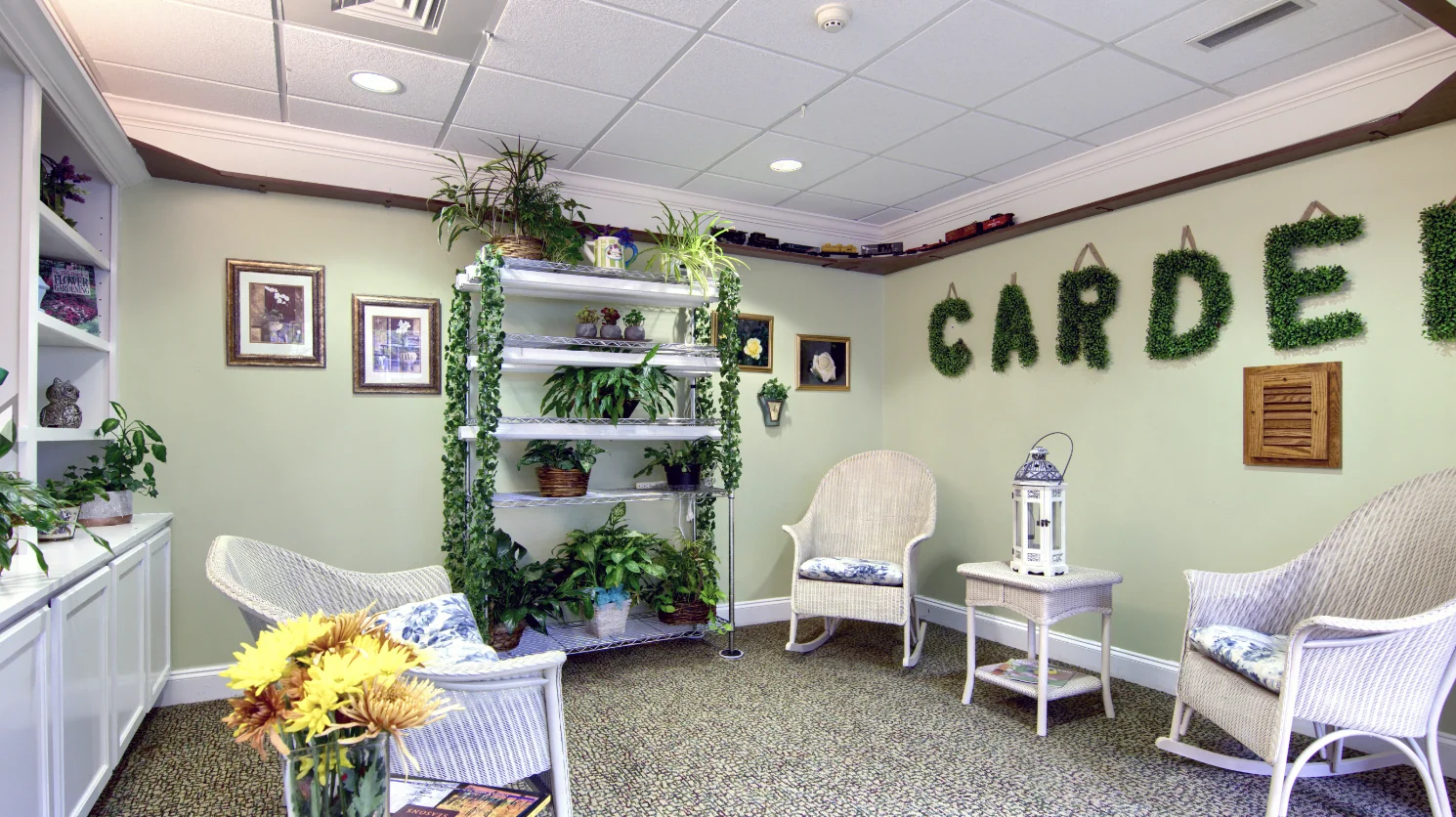 Peregrine Senior Living at Orchard Park | Memory Care in Orchard Park, NY