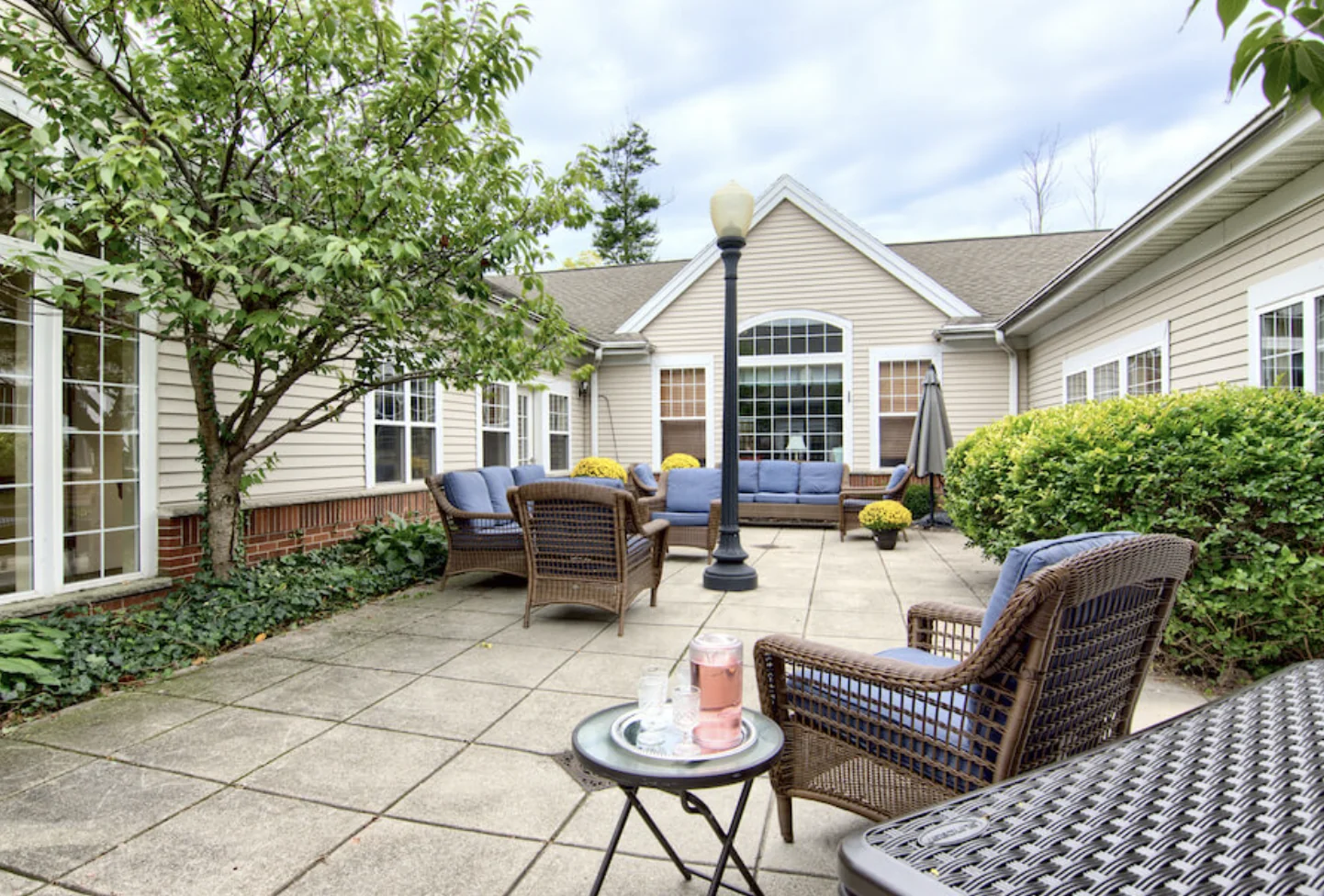 Peregrine Senior Living at Orchard Park | Memory Care in Orchard Park, NY