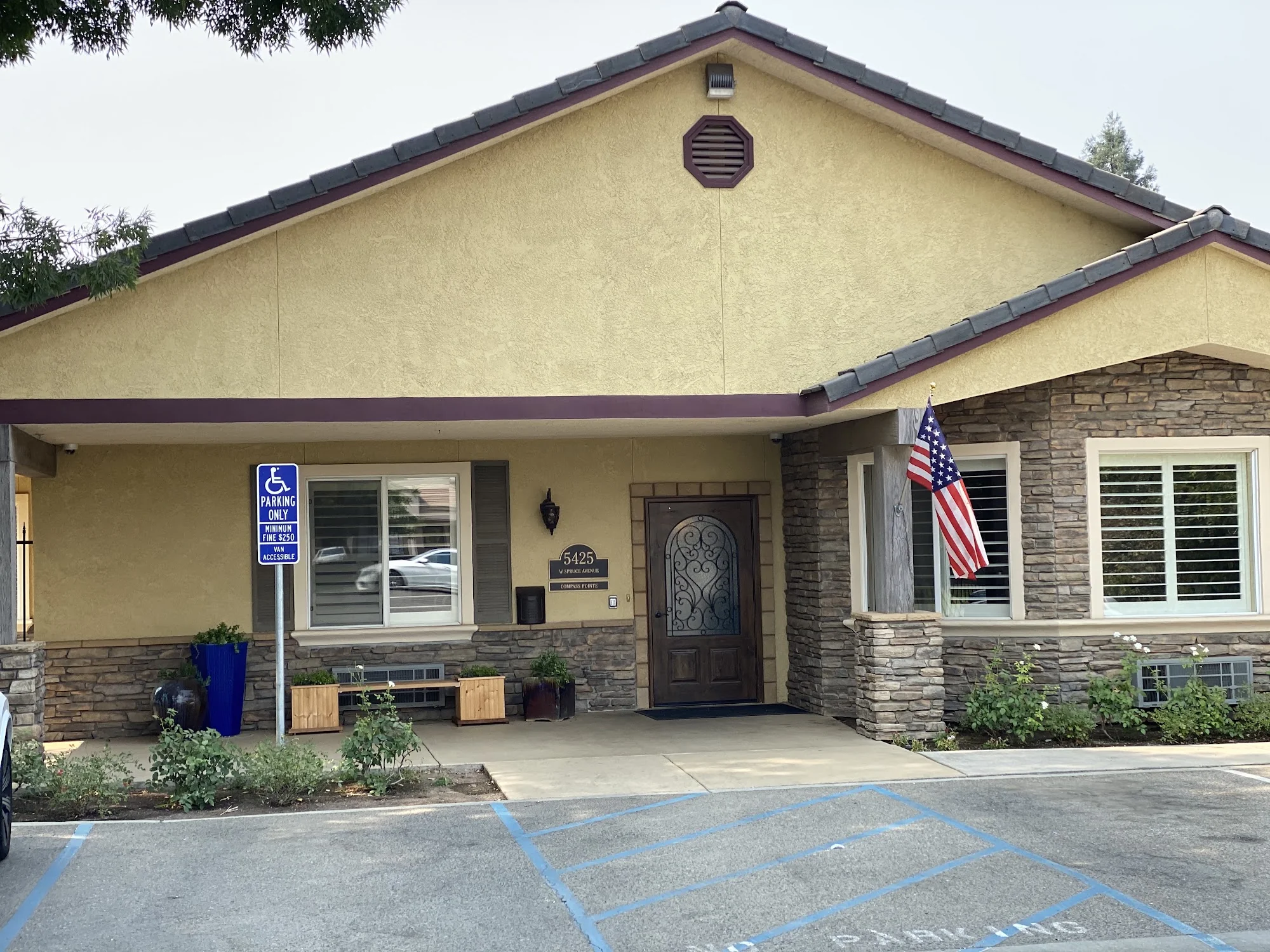 River Bluffs Memory Care