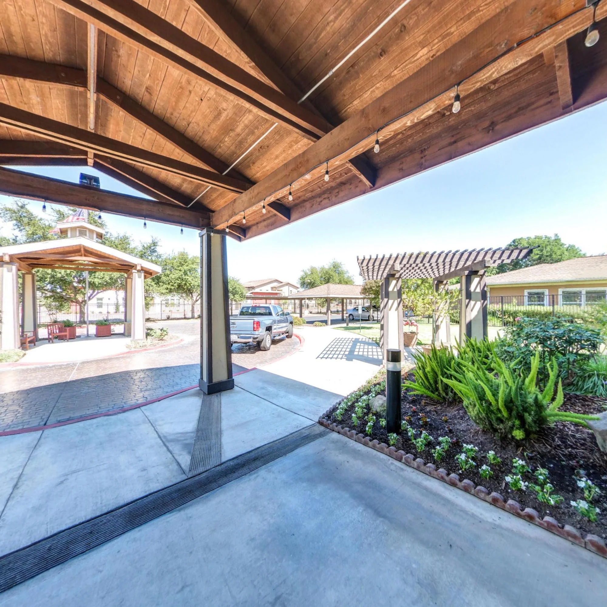 Saddle Ridge Senior Living