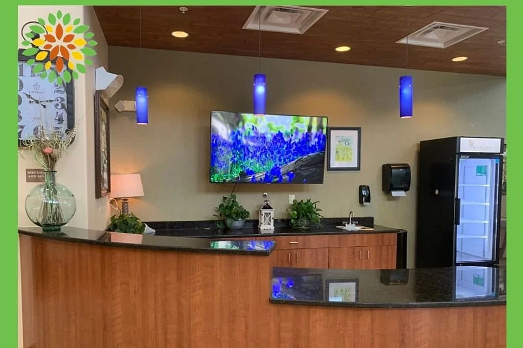 SEASONS BELLEAIR