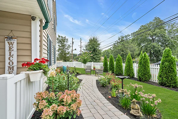 SERENITY GARDENS AT BRICK