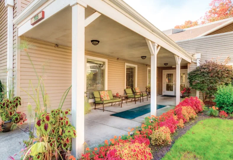SILVER CREEK SENIOR LIVING