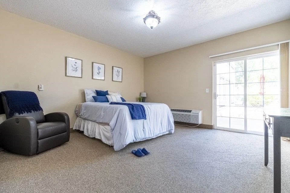 SOUTHGATE SENIOR LIVING
