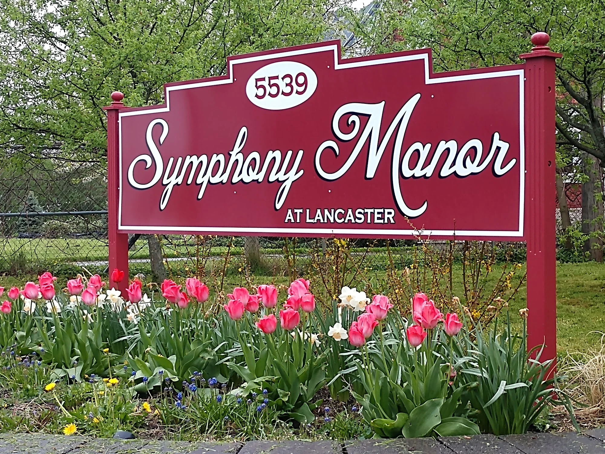 Symphony Manor at Lancaster