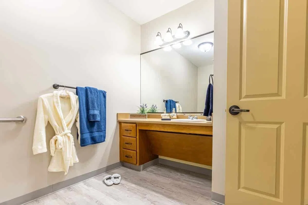 THE AVENUES OF FORT BEND ASSISTED LIVING AND MEMORY CARE