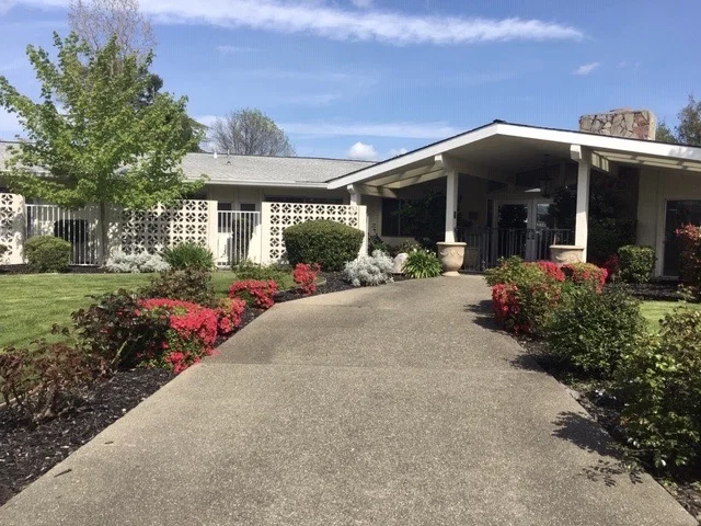 THE BERKSHIRE ASSISTED LIVING