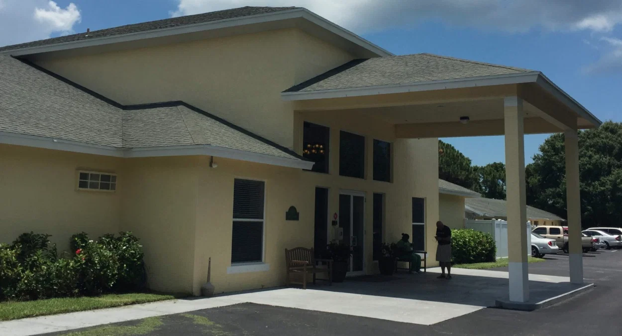 THE BROADMOOR ASSISTED LIVING COMMUNITY