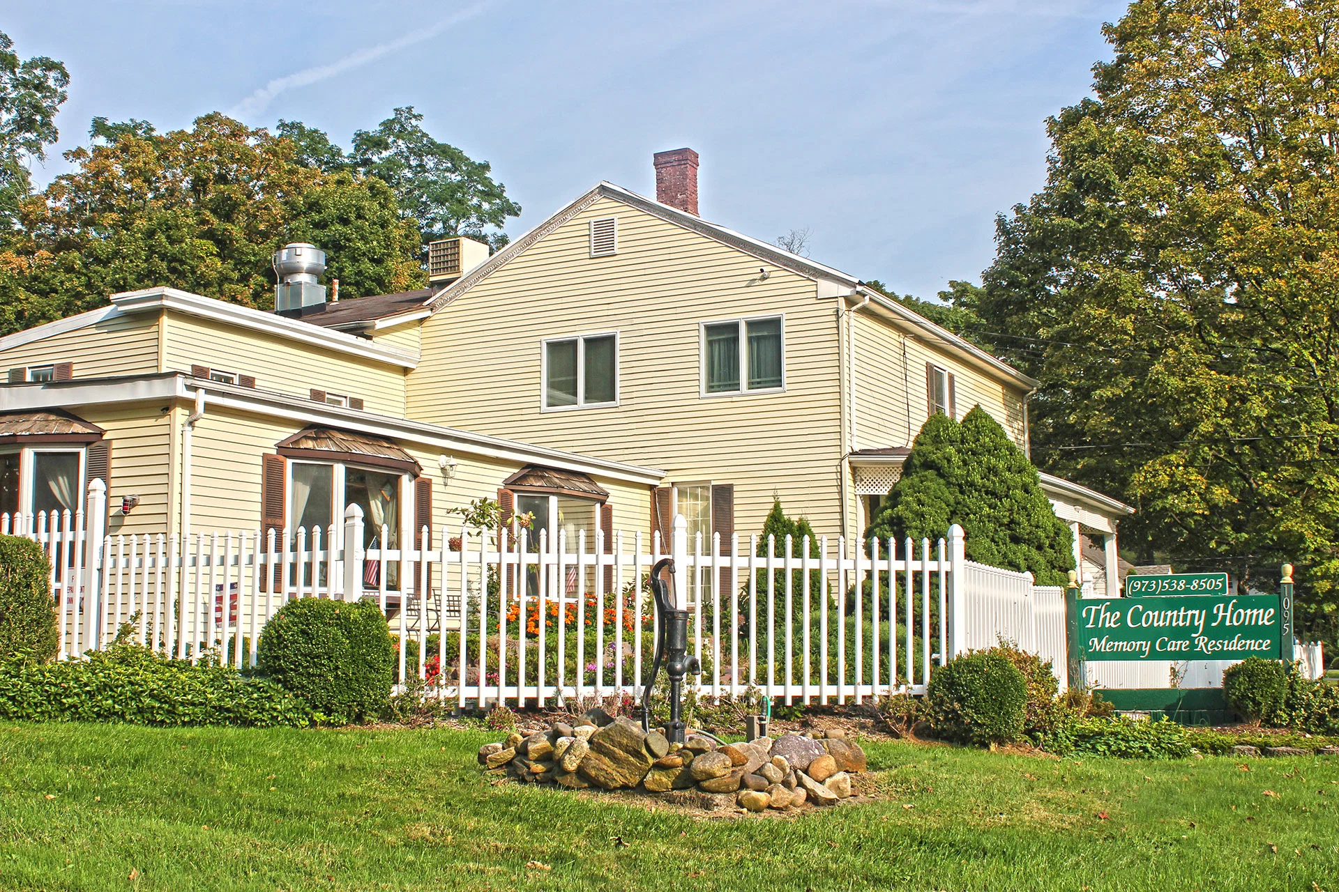 THE COUNTRY HOME MEMORY CARE