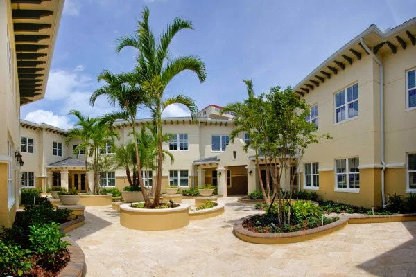 THE ESTATE AT HYDE PARK, A MEMORY CARE COMMUNITY