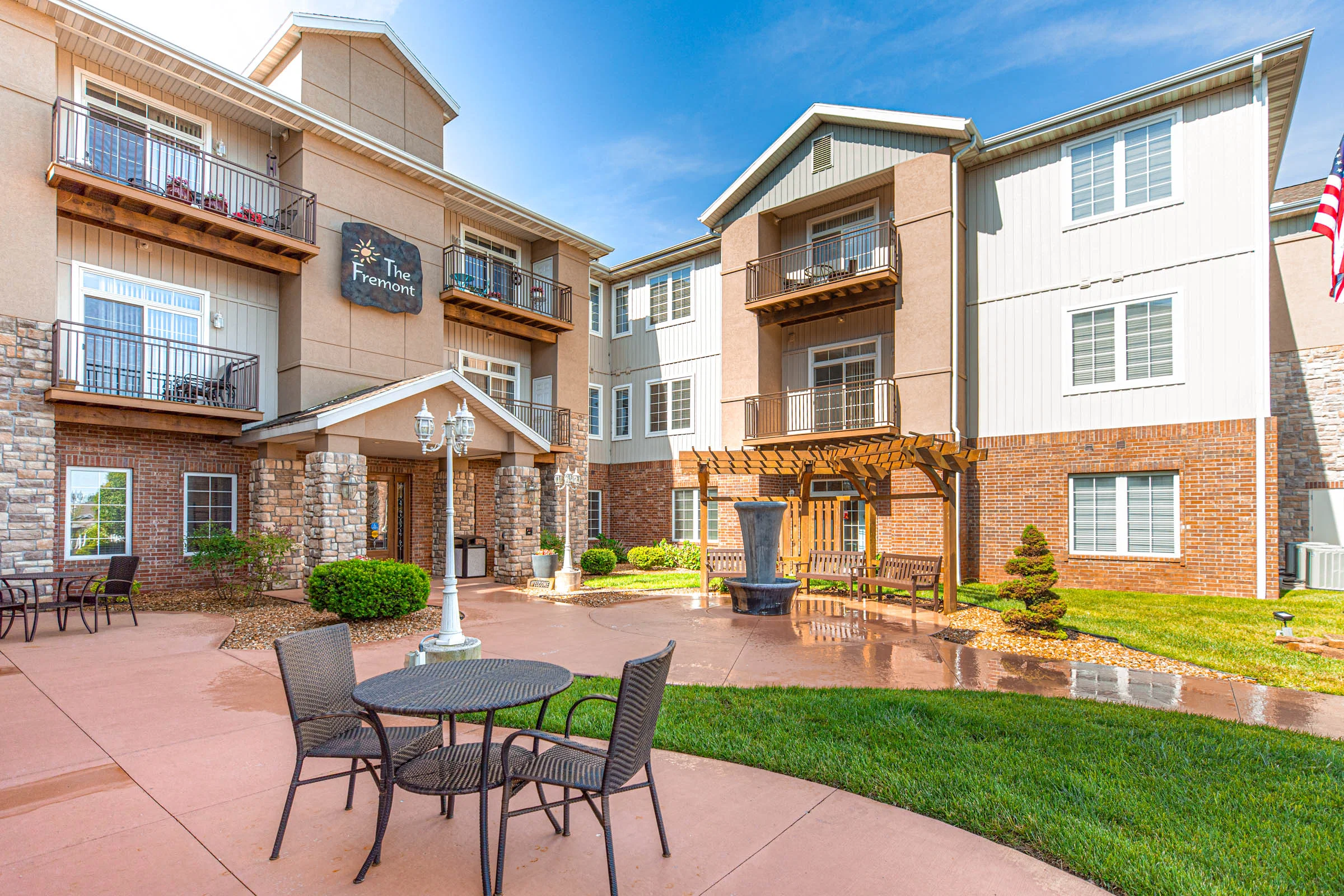 THE FREMONT SENIOR LIVING