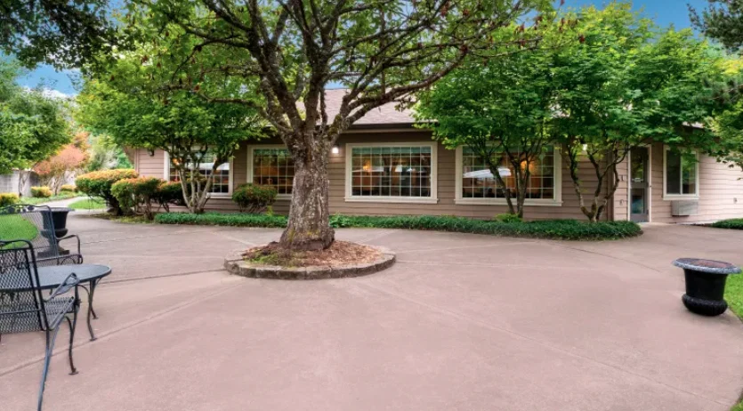 THE HAMPTON MEMORY CARE