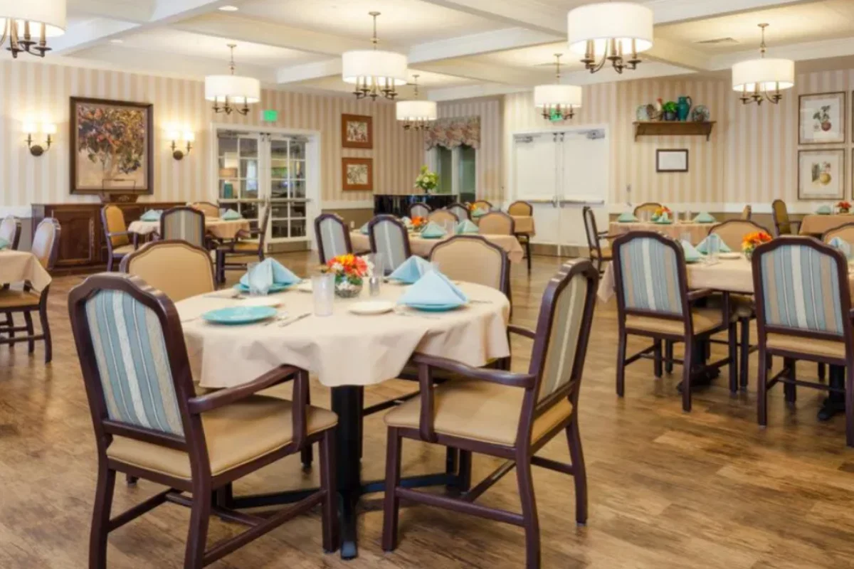 THE INDIGO AT BEAVERCREEK