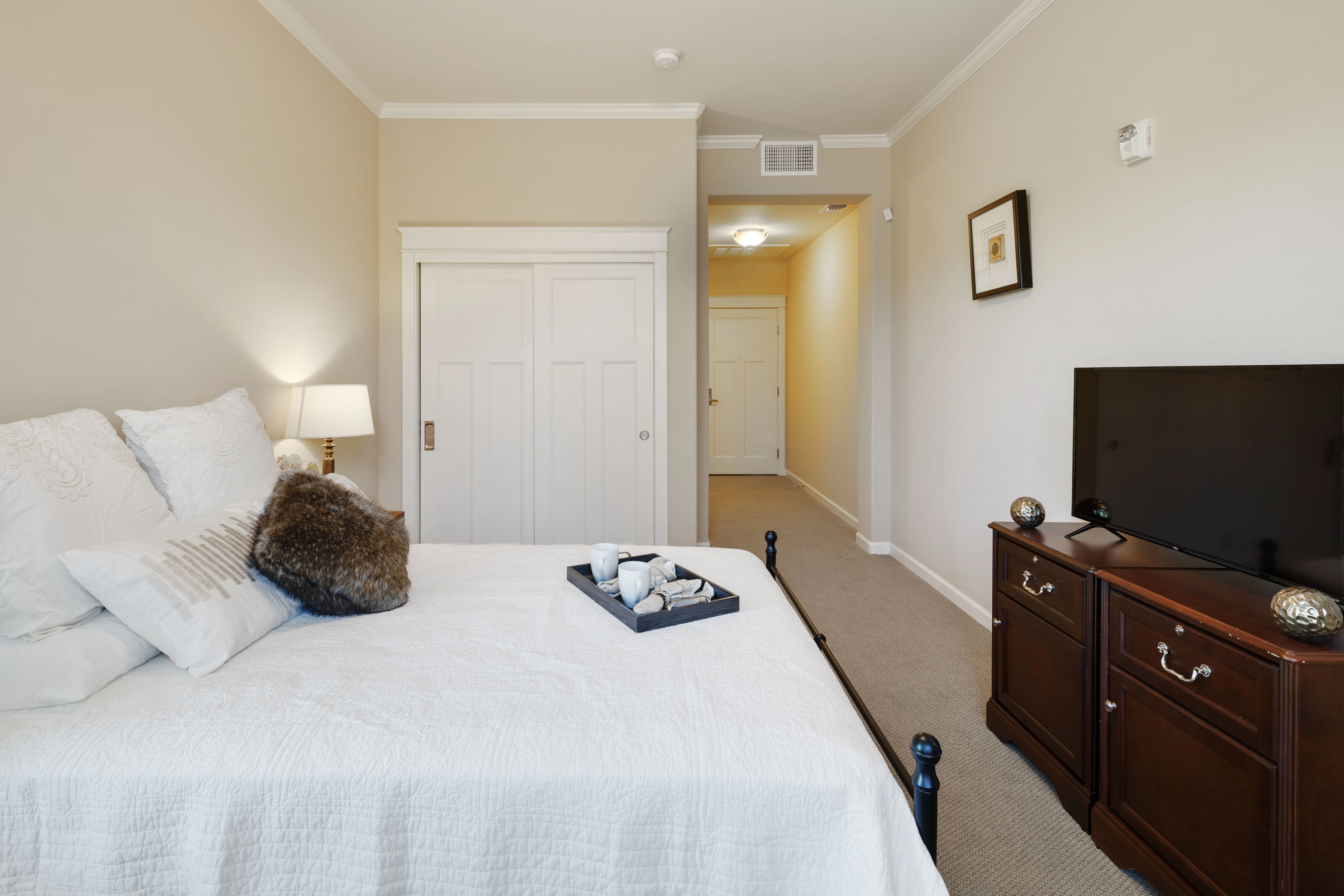 OAKMONT OF THE TERRACES
