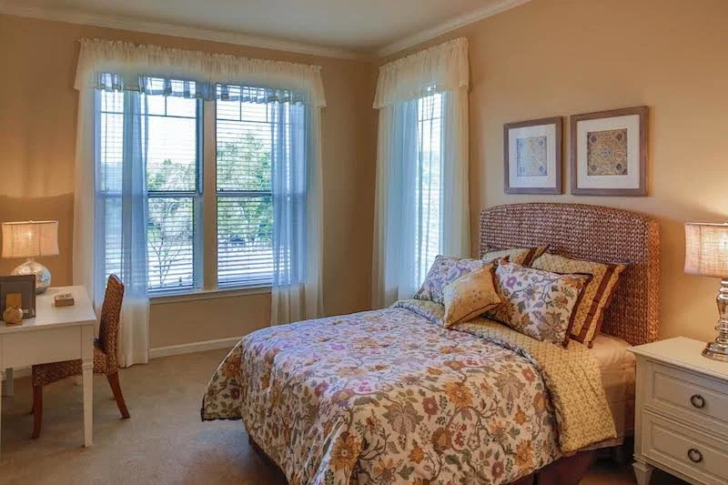 OAKMONT OF THE TERRACES