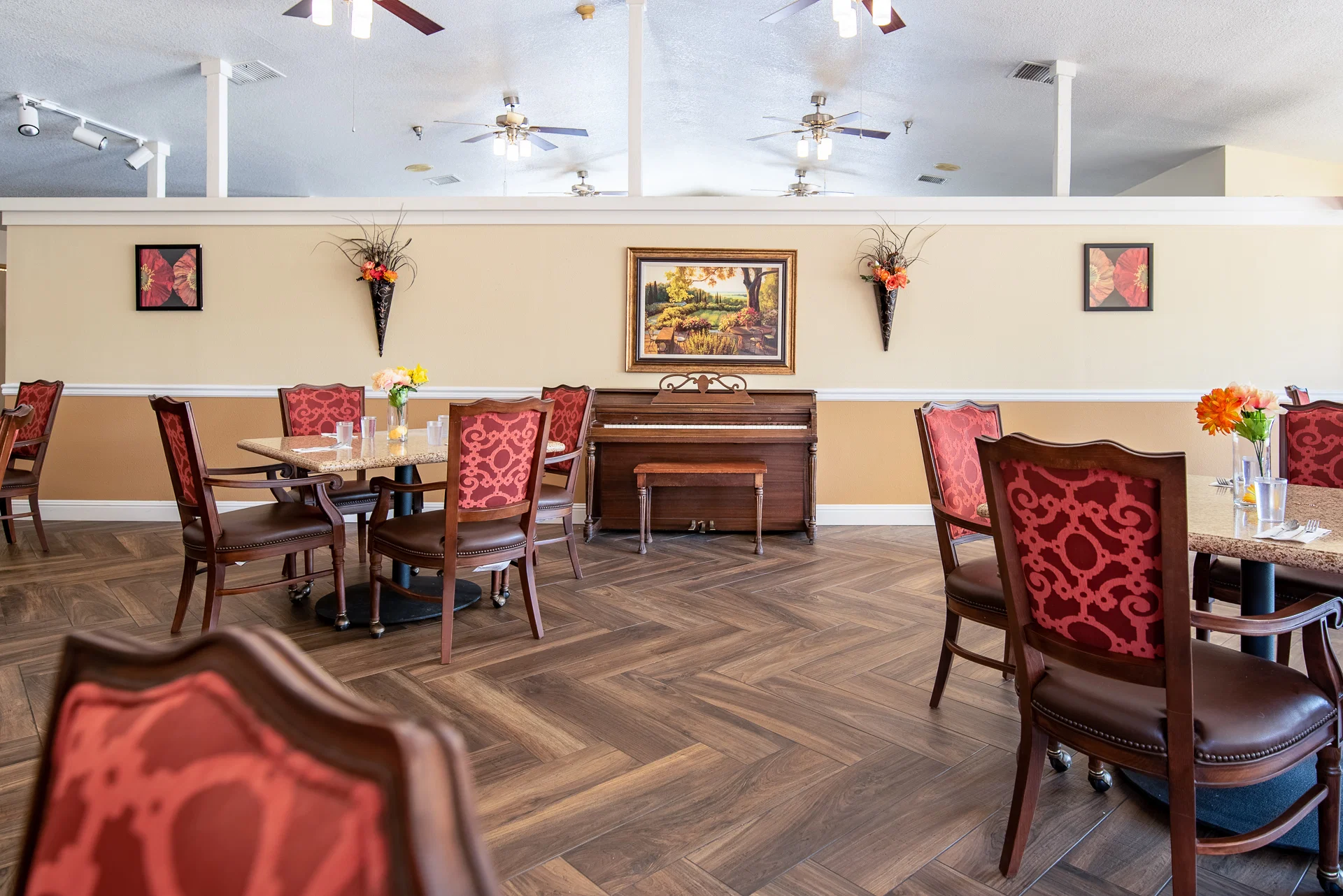 VALLEY CREST MEMORY CARE
