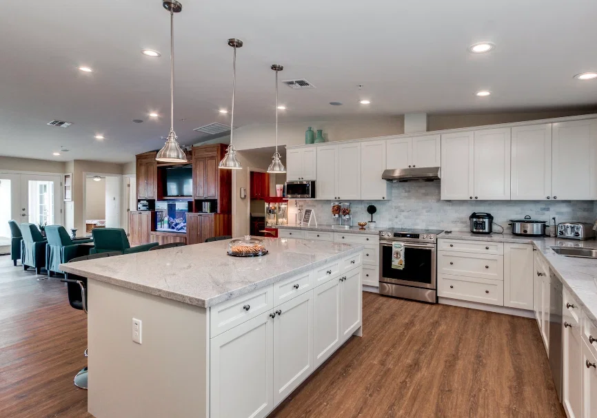 VISTA LIVING SENIOR CARE CAMELBACK