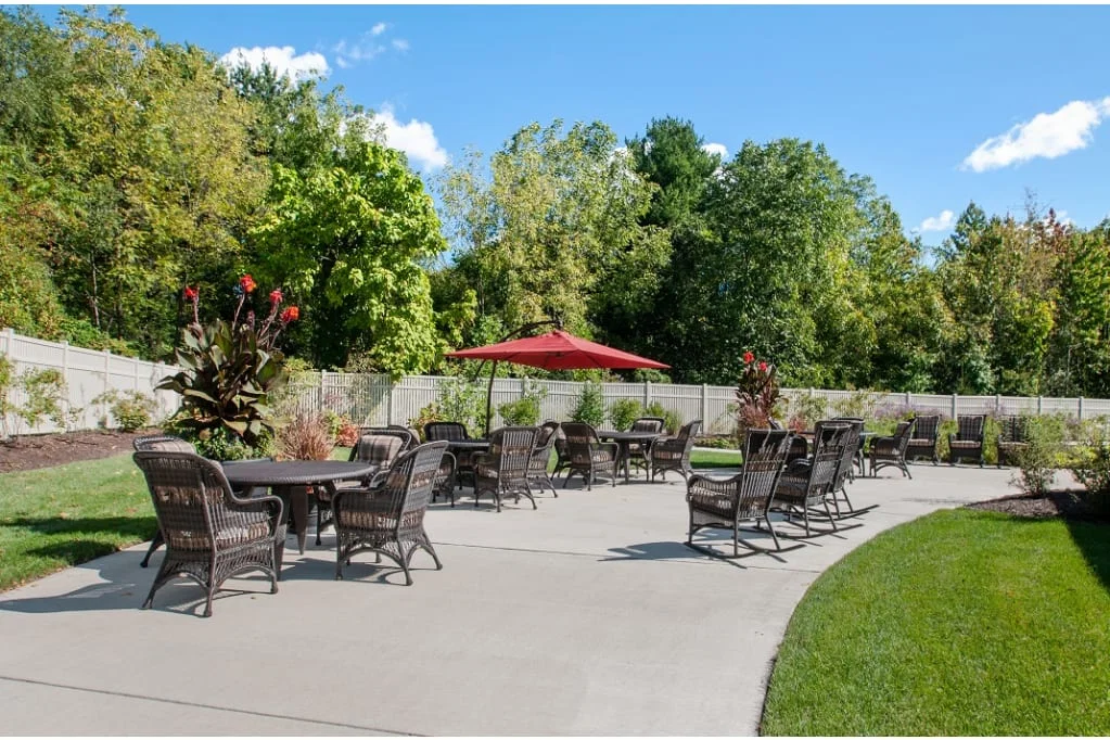 VIVA SENIOR LIVING AT DRESHER