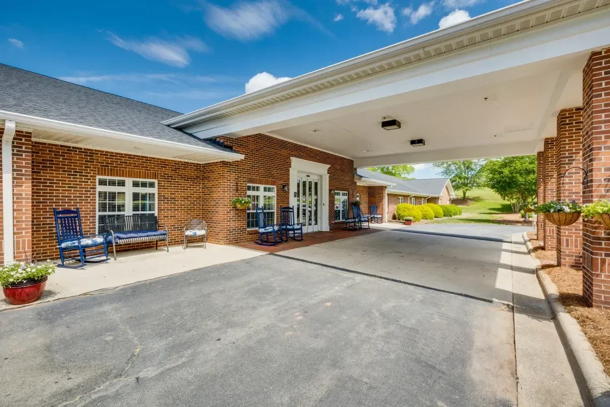 WALNUT RIDGE ASSISTED LIVING