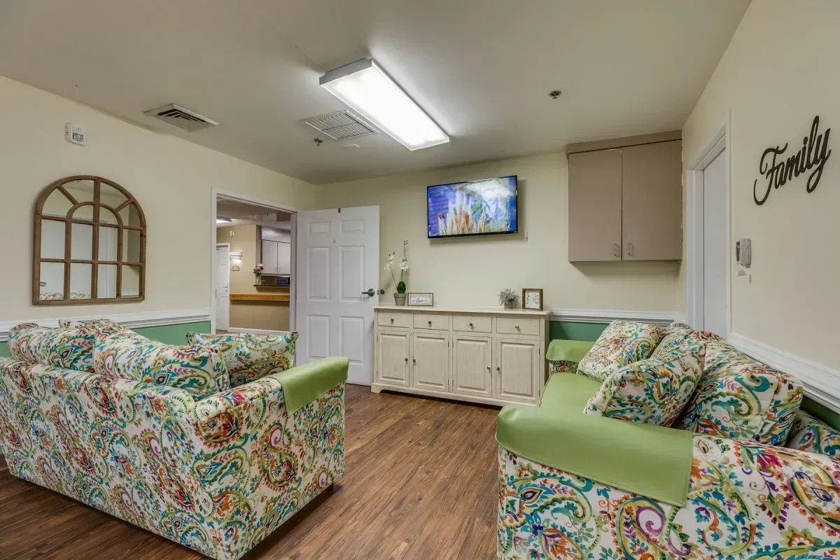 WALNUT RIDGE ASSISTED LIVING
