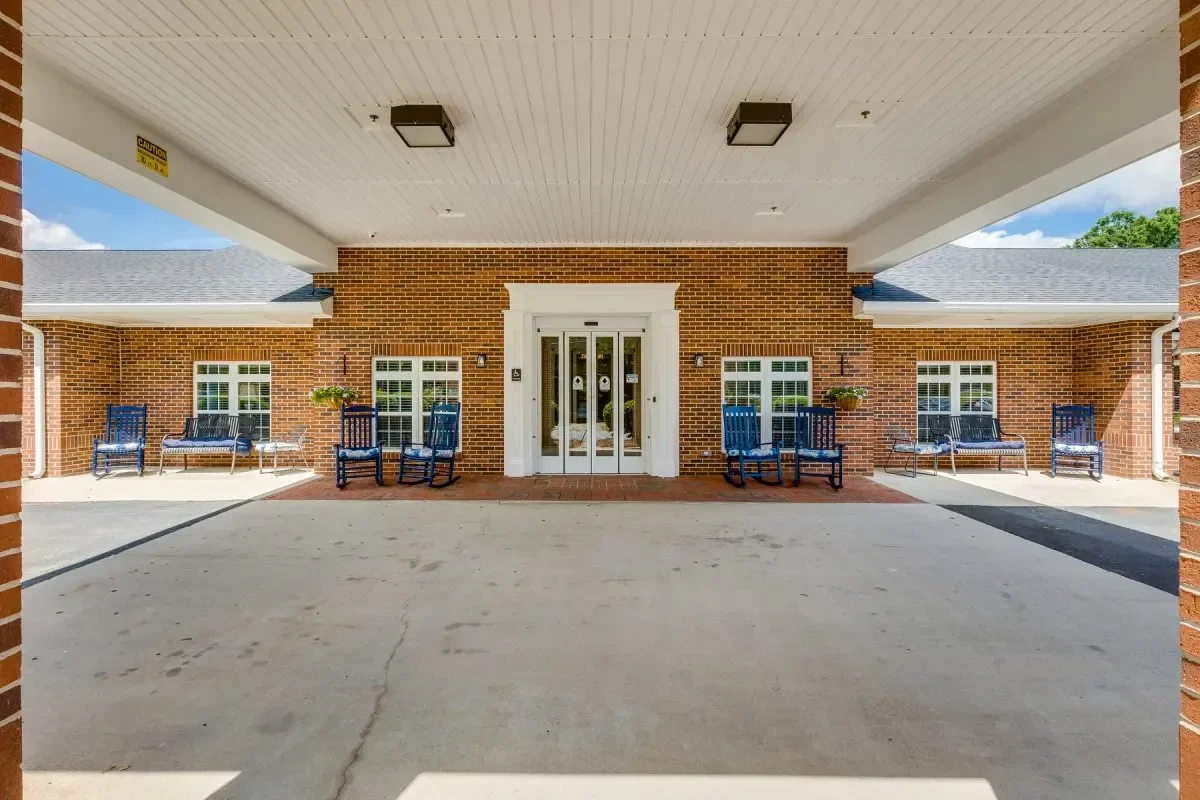 WALNUT RIDGE ASSISTED LIVING