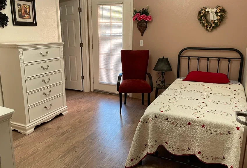 WHITESTONE ASSISTED LIVING