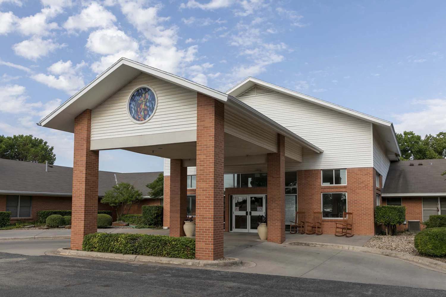 Wisteria Place Senior Living & Memory Care - Memory Care photo
