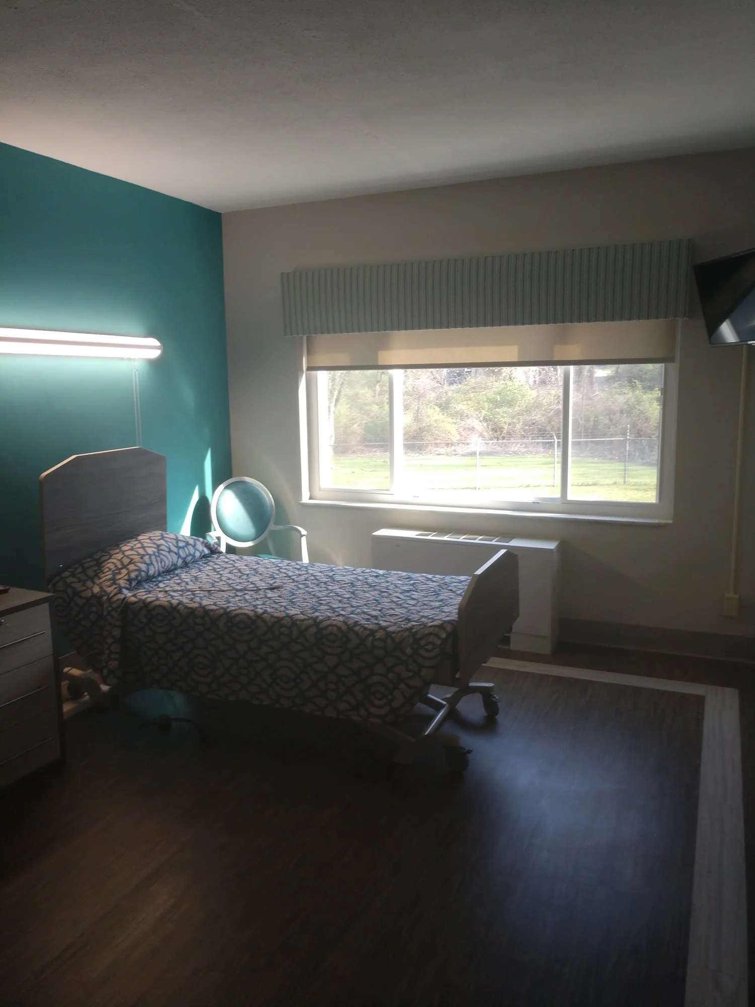 Woods Edge Rehab and Nursing