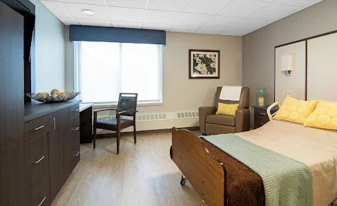 SENIOR CARE WOODBURY