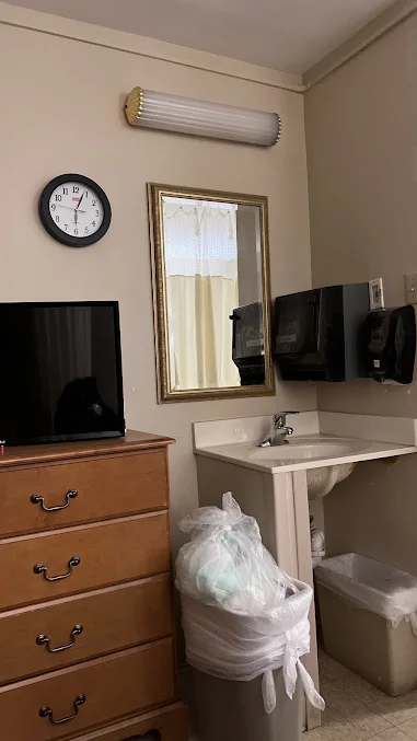 ADELPHI NURSING AND REHABILITATION CENTER