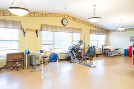 ADMIRAL���������S POINTE NURSING & REHABILITATION