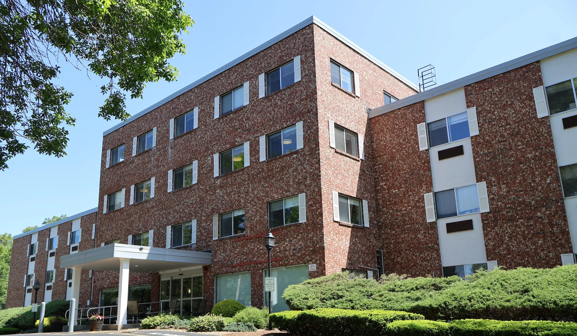 ADVINIACARE NEWBURYPORT