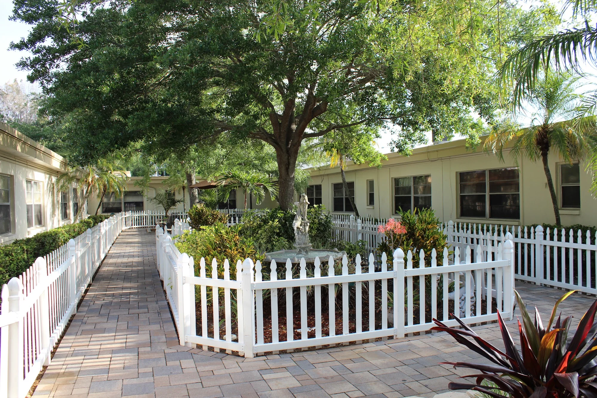 APOLLO HEALTHCARE & REHABILITATION CENTER