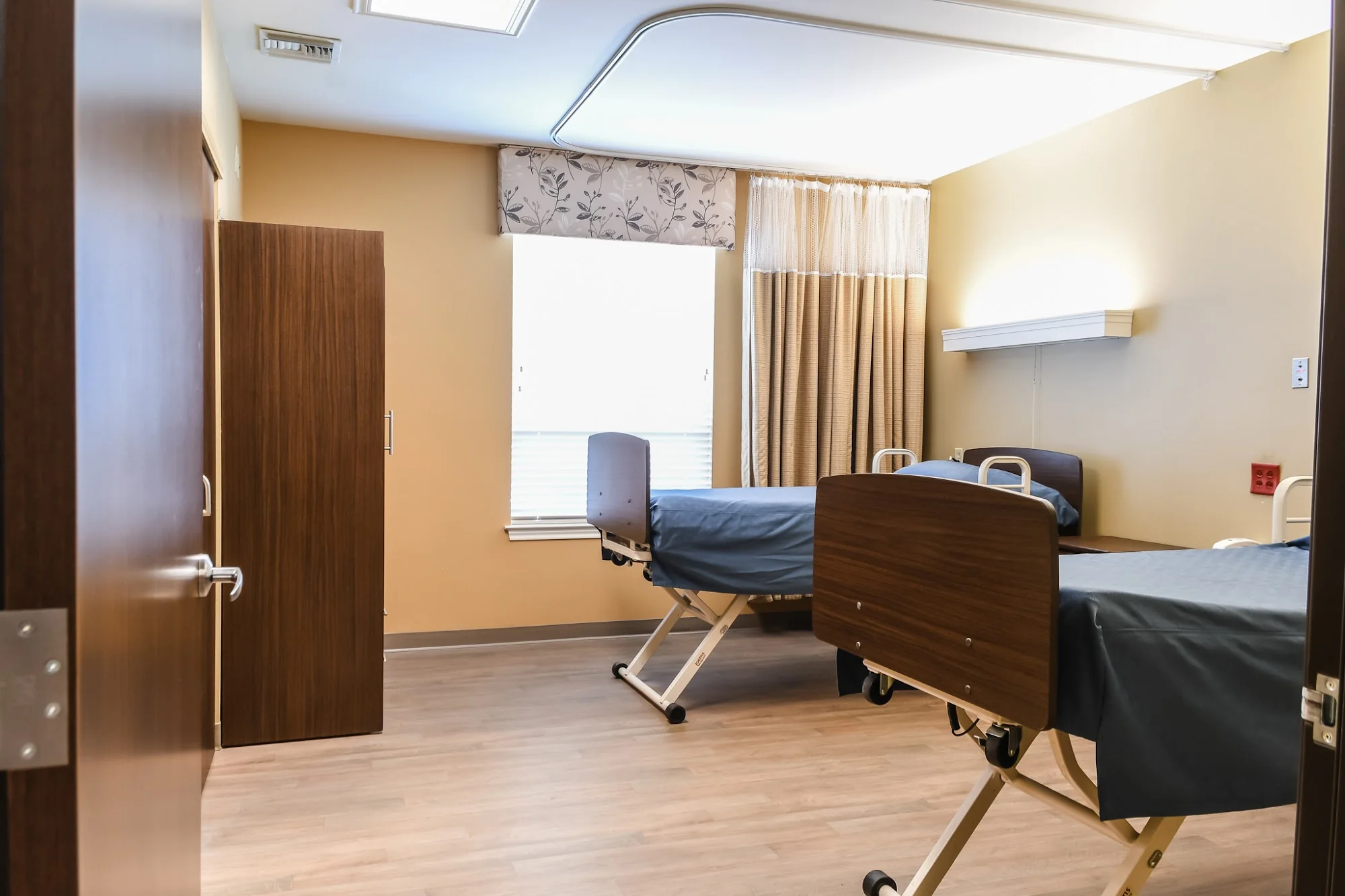 ARBOR HILLS REHABILITATION AND HEALTHCARE CENTER