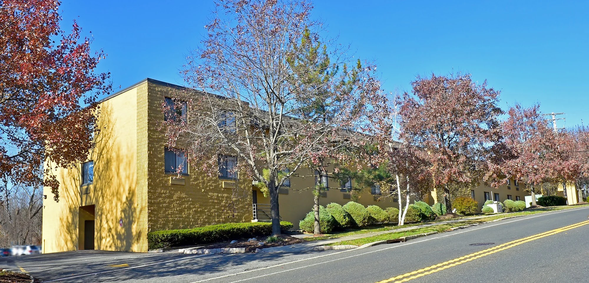 ARBOR RIDGE REHABILITATION AND HEALTHCARE CENTER