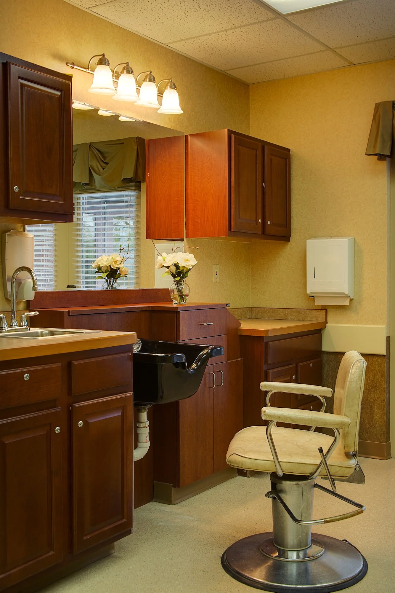 ARBORS AT FAIRLAWN THE