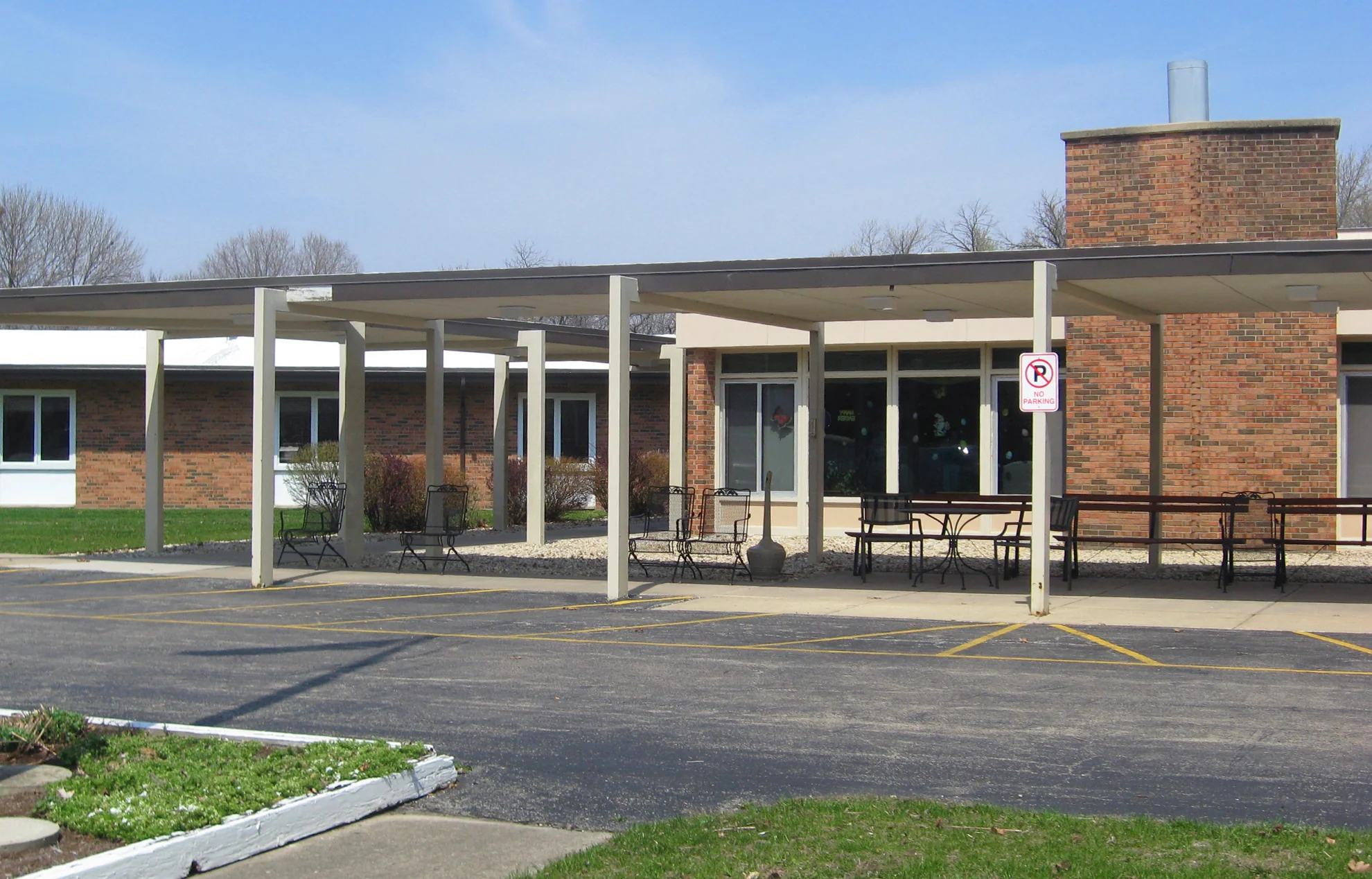 ARC AT DWIGHT