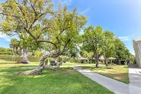 ARTESIA PALMS CARE CENTER