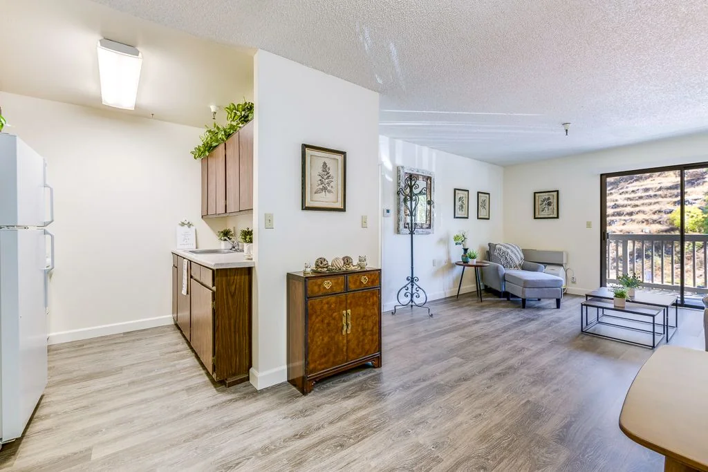 AUBURN RAVINE HEALTHCARE CENTER